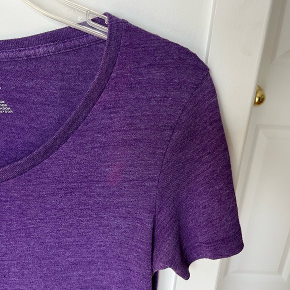 ASICS V-neck Top - Picture 5 of 5